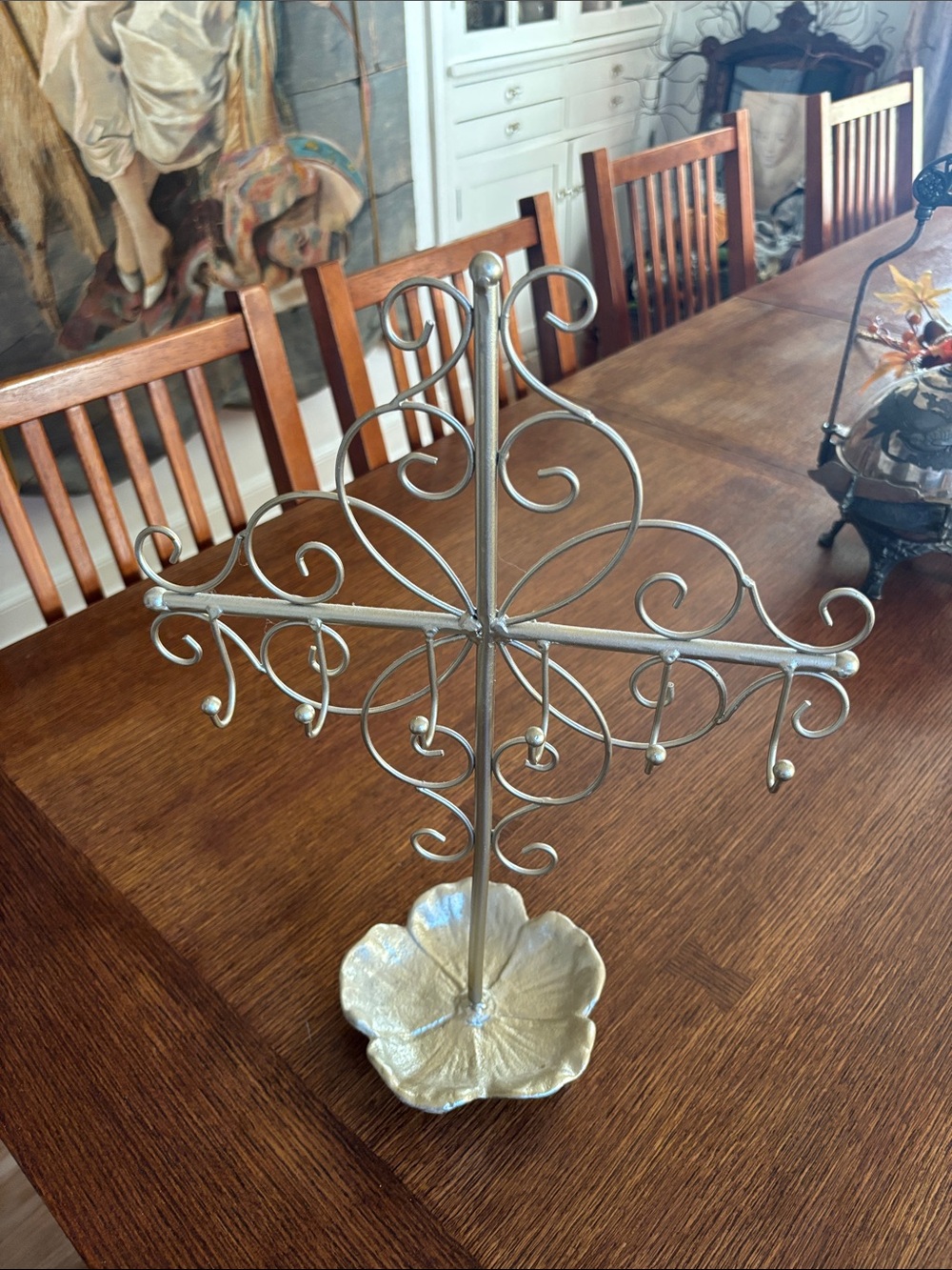 Decorative Metal Jewelry Tree Stand in Silver